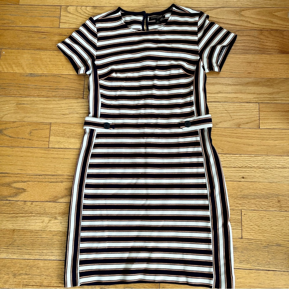 Banana Republic Striped Navy/Peach/White Short Sleeve Fitted Dress
